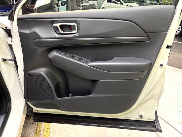 ヴェゼル e:HEV X 禁煙車 ホンダセンシング 8型SDナビ バックカメラ ETC レーダークルーズコントロール フルセグ パーキングセンサーシステム 純正16インチアルミ LEDヘッド LEDフォグ オートエアコン(50枚目)