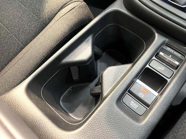 ヴェゼル e:HEV X 禁煙車 ホンダセンシング 8型SDナビ バックカメラ ETC レーダークルーズコントロール フルセグ パーキングセンサーシステム 純正16インチアルミ LEDヘッド LEDフォグ オートエアコン(55枚目)