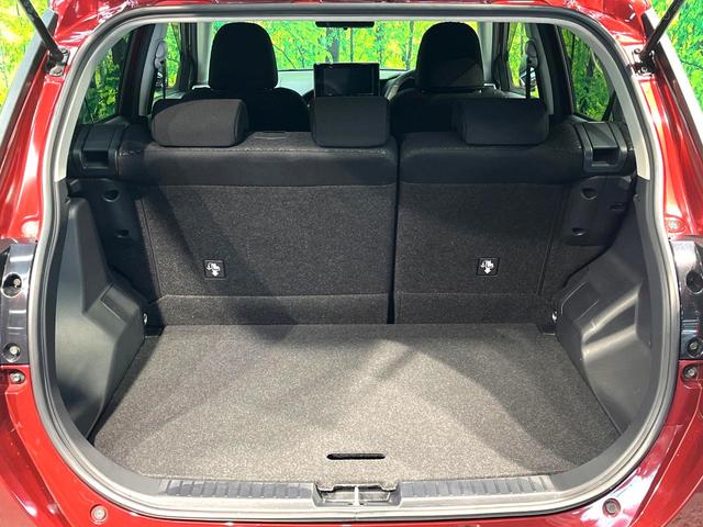 ライズ Ｚ　禁煙車　スマートアシスト　レーダークルーズ　純正９インチナビ　全周囲カメラ　フルセグ　ＥＴＣ　Ｂｌｕｅｔｏｏｔｈ再生　シートヒーター　ＬＥＤヘッド　ＬＥＤフォグ　レーンアシスト　クリアランスソナー（45枚目）