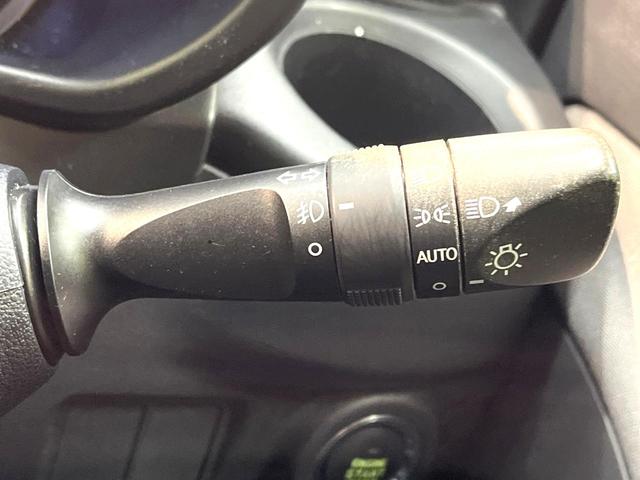 キャスト アクティバＧ　ＳＡＩＩＩ　パナソニックナビ　バックカメラ　衝突被害軽減システム　禁煙車　ドラレコ　コーナーセンサー　スマートキー　ＬＥＤヘッド　ＥＴＣ　純正１６インチアルミ　オートハイビーム　車線逸脱警報　オートライト（50枚目）