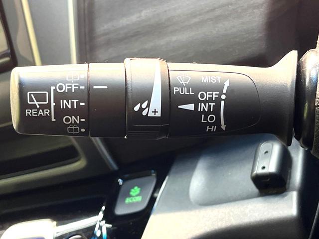 フリードハイブリッド ハイブリッド・ＥＸ　禁煙車　両側電動スライドドア　衝突軽減システム　アダプティブクルーズ　純正ナビ　バックカメラ　フルセグ　ＥＴＣ　Ｂｌｕｅｔｏｏｔｈ再生　ハーフレザーシート　シートヒーター　ＬＥＤヘッドライト（53枚目）