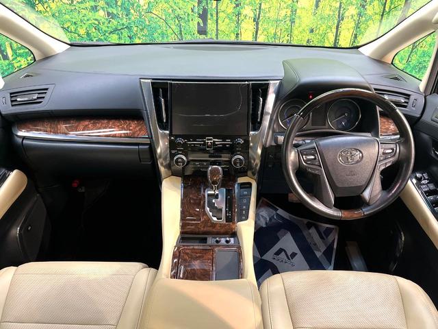 アルファードハイブリッド Ｇ　Ｆパッケージ　４ＷＤ　サンルーフ　モデリスタフルエアロ　両側電動ドア　後席モニター　純正１０．５型ナビ　全周囲カメラ　ＪＢＬサウンド　１００Ｖ電源　衝突被害軽減システム　レーダークルーズ　禁煙車　電動リアゲート（2枚目）