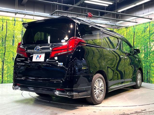 アルファードハイブリッド Ｇ　Ｆパッケージ　４ＷＤ　サンルーフ　モデリスタフルエアロ　両側電動ドア　後席モニター　純正１０．５型ナビ　全周囲カメラ　ＪＢＬサウンド　１００Ｖ電源　衝突被害軽減システム　レーダークルーズ　禁煙車　電動リアゲート（18枚目）