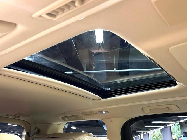 アルファードハイブリッド Ｇ　Ｆパッケージ　４ＷＤ　サンルーフ　モデリスタフルエアロ　両側電動ドア　後席モニター　純正１０．５型ナビ　全周囲カメラ　ＪＢＬサウンド　１００Ｖ電源　衝突被害軽減システム　レーダークルーズ　禁煙車　電動リアゲート（29枚目）