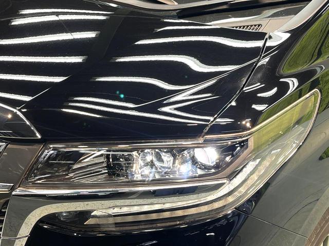 アルファードハイブリッド Ｇ　Ｆパッケージ　４ＷＤ　サンルーフ　モデリスタフルエアロ　両側電動ドア　後席モニター　純正１０．５型ナビ　全周囲カメラ　ＪＢＬサウンド　１００Ｖ電源　衝突被害軽減システム　レーダークルーズ　禁煙車　電動リアゲート（42枚目）