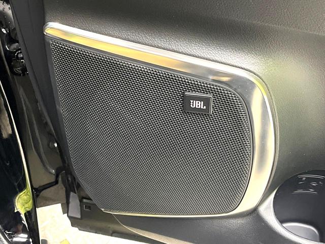 アルファードハイブリッド Ｇ　Ｆパッケージ　４ＷＤ　サンルーフ　モデリスタフルエアロ　両側電動ドア　後席モニター　純正１０．５型ナビ　全周囲カメラ　ＪＢＬサウンド　１００Ｖ電源　衝突被害軽減システム　レーダークルーズ　禁煙車　電動リアゲート（53枚目）