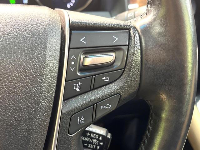 アルファードハイブリッド Ｇ　Ｆパッケージ　４ＷＤ　サンルーフ　モデリスタフルエアロ　両側電動ドア　後席モニター　純正１０．５型ナビ　全周囲カメラ　ＪＢＬサウンド　１００Ｖ電源　衝突被害軽減システム　レーダークルーズ　禁煙車　電動リアゲート（62枚目）