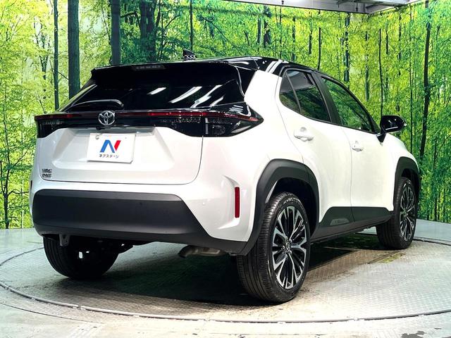 ヤリスクロス Ｚ　禁煙車　衝突軽減システム　レーダークルーズ　ディスプレイオーディオ　バックカメラ　フルセグ　ドライブレコーダー　ＥＴＣ　Ｂｌｕｅｔｏｏｔｈ再生　ハーフレザーシート　シートヒーター　パワーシート（16枚目）