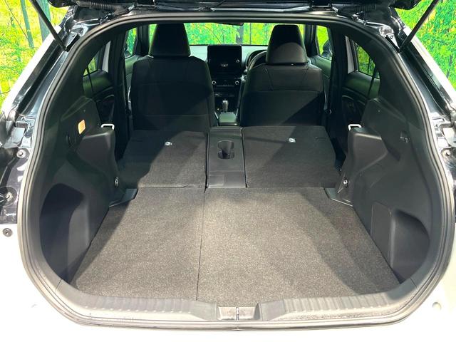 ヤリスクロス Ｚ　禁煙車　衝突軽減システム　レーダークルーズ　ディスプレイオーディオ　バックカメラ　フルセグ　ドライブレコーダー　ＥＴＣ　Ｂｌｕｅｔｏｏｔｈ再生　ハーフレザーシート　シートヒーター　パワーシート（28枚目）