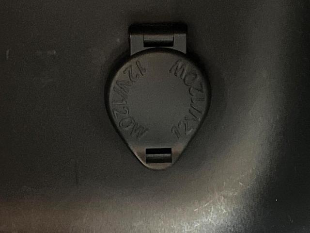 ヤリスクロス Ｚ　禁煙車　衝突軽減システム　レーダークルーズ　ディスプレイオーディオ　バックカメラ　フルセグ　ドライブレコーダー　ＥＴＣ　Ｂｌｕｅｔｏｏｔｈ再生　ハーフレザーシート　シートヒーター　パワーシート（62枚目）