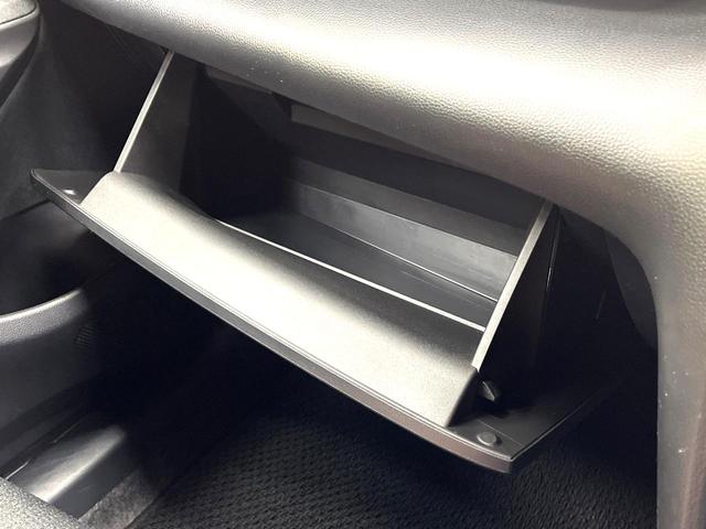 ヤリスクロス Ｚ　禁煙車　衝突軽減システム　レーダークルーズ　ディスプレイオーディオ　バックカメラ　フルセグ　ドライブレコーダー　ＥＴＣ　Ｂｌｕｅｔｏｏｔｈ再生　ハーフレザーシート　シートヒーター　パワーシート（67枚目）