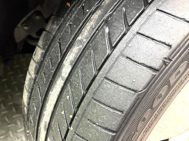 プリウス Gツーリングセレクションレザーパッケージ 禁煙車 純正ナビ バックカメラ クルーズコントロール ETC Bluetooth再生 レザーシート パワーシート シートヒーター LEDヘッドライト 純正17インチアルミホイール スマートキー(26枚目)