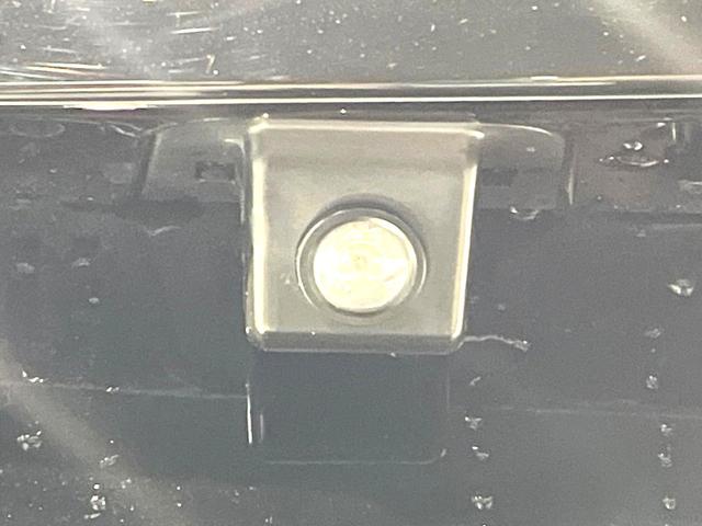 プリウス Gツーリングセレクションレザーパッケージ 禁煙車 純正ナビ バックカメラ クルーズコントロール ETC Bluetooth再生 レザーシート パワーシート シートヒーター LEDヘッドライト 純正17インチアルミホイール スマートキー(31枚目)