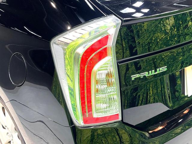 プリウス Gツーリングセレクションレザーパッケージ 禁煙車 純正ナビ バックカメラ クルーズコントロール ETC Bluetooth再生 レザーシート パワーシート シートヒーター LEDヘッドライト 純正17インチアルミホイール スマートキー(37枚目)