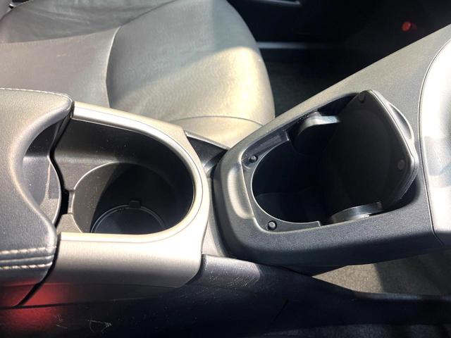 プリウス Gツーリングセレクションレザーパッケージ 禁煙車 純正ナビ バックカメラ クルーズコントロール ETC Bluetooth再生 レザーシート パワーシート シートヒーター LEDヘッドライト 純正17インチアルミホイール スマートキー(58枚目)