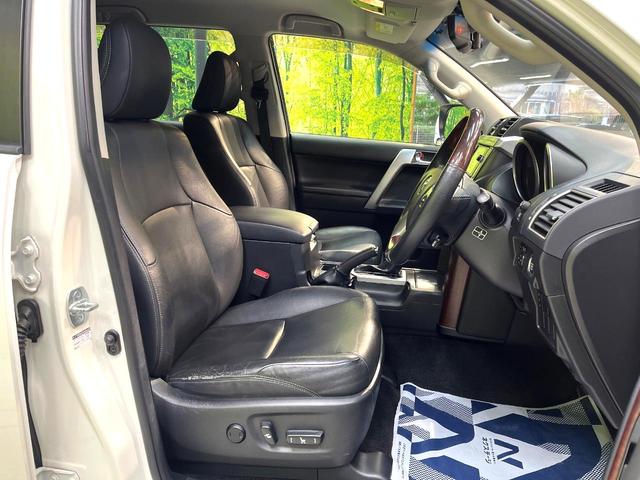 ランドクルーザープラド TX Lパッケージ 禁煙車 4WD 純正ナビ バックカメラ フルセグ ドライブレコーダー ETC Bluetooth再生 レザーシート シートヒーター パワーシート LEDヘッド クルーズコントロール クリアランスソナー(8枚目)
