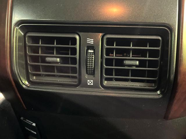 ランドクルーザープラド TX Lパッケージ 禁煙車 4WD 純正ナビ バックカメラ フルセグ ドライブレコーダー ETC Bluetooth再生 レザーシート シートヒーター パワーシート LEDヘッド クルーズコントロール クリアランスソナー(40枚目)