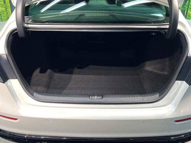 アコード ｅ：ＨＥＶ　禁煙車　衝突軽減システム　アダプティブクルーズ　純正１２．３型コネクトディスプレイ　全周囲カメラ　フルセグ　ＥＴＣ２．０　レザーシート　パワーシート　フルＬＥＤヘッド（10枚目）