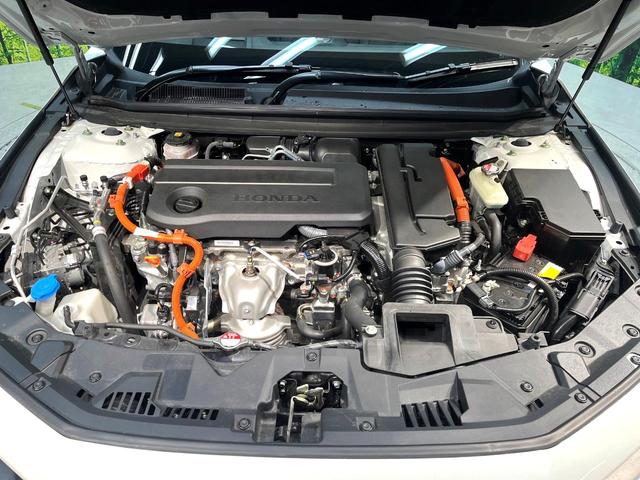 アコード ｅ：ＨＥＶ　禁煙車　衝突軽減システム　アダプティブクルーズ　純正１２．３型コネクトディスプレイ　全周囲カメラ　フルセグ　ＥＴＣ２．０　レザーシート　パワーシート　フルＬＥＤヘッド（18枚目）