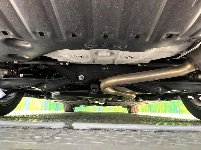 アコード ｅ：ＨＥＶ　禁煙車　衝突軽減システム　アダプティブクルーズ　純正１２．３型コネクトディスプレイ　全周囲カメラ　フルセグ　ＥＴＣ２．０　レザーシート　パワーシート　フルＬＥＤヘッド（19枚目）