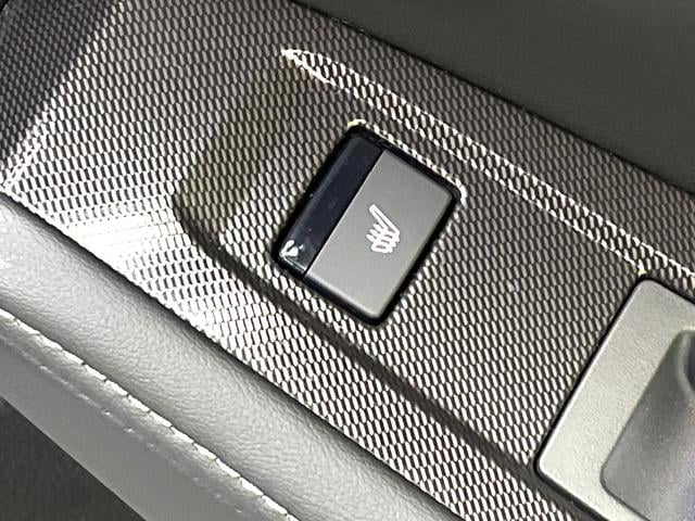 アコード ｅ：ＨＥＶ　禁煙車　衝突軽減システム　アダプティブクルーズ　純正１２．３型コネクトディスプレイ　全周囲カメラ　フルセグ　ＥＴＣ２．０　レザーシート　パワーシート　フルＬＥＤヘッド（31枚目）