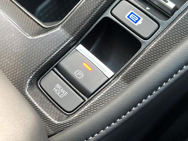 アコード ｅ：ＨＥＶ　禁煙車　衝突軽減システム　アダプティブクルーズ　純正１２．３型コネクトディスプレイ　全周囲カメラ　フルセグ　ＥＴＣ２．０　レザーシート　パワーシート　フルＬＥＤヘッド（35枚目）