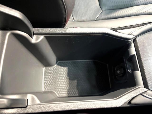 アコード ｅ：ＨＥＶ　禁煙車　衝突軽減システム　アダプティブクルーズ　純正１２．３型コネクトディスプレイ　全周囲カメラ　フルセグ　ＥＴＣ２．０　レザーシート　パワーシート　フルＬＥＤヘッド（78枚目）