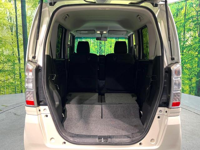 Ｎ－ＢＯＸ Ｇ・Ｌパッケージ　禁煙車　電動スライドドア　純正ナビ　バックカメラ　フルセグ　ドライブレコーダー　ＥＴＣ　Ｂｌｕｅｔｏｏｔｈ再生　スマートキー　ＣＤ／ＤＶＤ再生　プライバシーガラス　盗難防止装置　横滑り防止装置（10枚目）