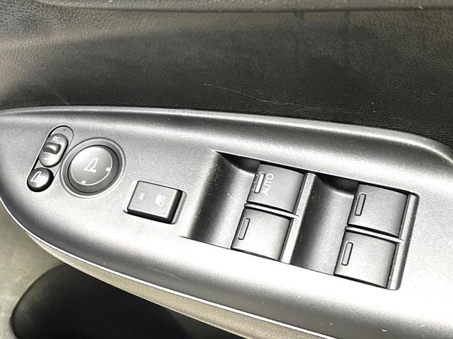 フィット １３Ｇ・Ｌパッケージ　ファインエディション　禁煙車　衝突軽減システム　バックカメラ　ディスプレイオーディオ　ＬＥＤヘッド　ハーフレザー　クルーズコントロール　スマートキー　地デジ　ＣＤ再生　プライバシーガラス　盗難防止装置　アイドリングストップ（39枚目）