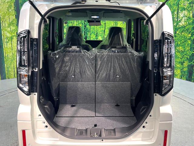 スペーシアカスタム ハイブリッドＸＳ　届出済未使用車　両側電動スライドドア　純正９型ナビ　全周囲カメラ　衝突被害軽減システム　レーダークルーズ　ハーフレザーシート　シートヒーター　コーナーセンサー　ＬＥＤヘッド　オートマチックハイビーム（10枚目）