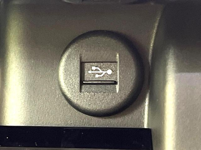 スペーシアカスタム ハイブリッドＸＳ　届出済未使用車　両側電動スライドドア　純正９型ナビ　全周囲カメラ　衝突被害軽減システム　レーダークルーズ　ハーフレザーシート　シートヒーター　コーナーセンサー　ＬＥＤヘッド　オートマチックハイビーム（59枚目）