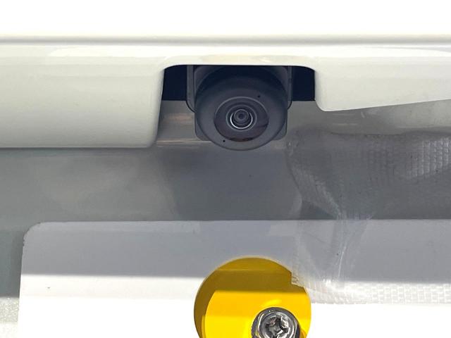 スペーシアカスタム ハイブリッドＸＳ　届出済未使用車　衝突軽減装置　電動スライドドア　純正９インチナビ　全周囲カメラ　前席シートヒーター　ＬＥＤヘッドライト　オートライト　オートエアコン　純正１５インチアルミホイール　スマートキー（24枚目）