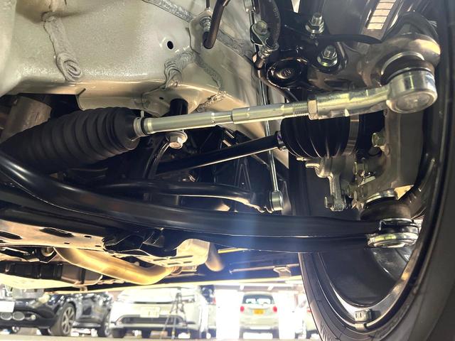 スペーシアカスタム ハイブリッドＸＳ　届出済未使用車　衝突軽減装置　電動スライドドア　純正９インチナビ　全周囲カメラ　前席シートヒーター　ＬＥＤヘッドライト　オートライト　オートエアコン　純正１５インチアルミホイール　スマートキー（33枚目）