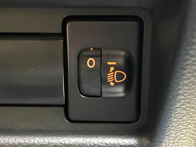 スペーシアカスタム ハイブリッドＸＳ　届出済未使用車　衝突軽減装置　電動スライドドア　純正９インチナビ　全周囲カメラ　前席シートヒーター　ＬＥＤヘッドライト　オートライト　オートエアコン　純正１５インチアルミホイール　スマートキー（48枚目）