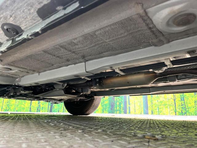 ヤリスクロス Ｘ　ディスプレイオーディオ　衝突被害軽減システム　レーダークルーズ　禁煙車　コーナーセンサー　バックカメラ　ビルトインＥＴＣ　オートハイビーム　車線逸脱警報　オートライト　Ｂｌｕｅｔｏｏｔｈ　フルセグ（21枚目）