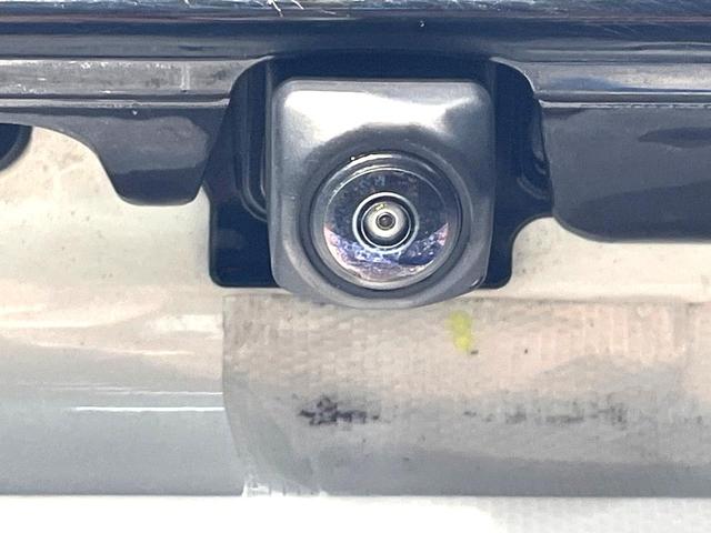 ヤリスクロス Ｘ　ディスプレイオーディオ　衝突被害軽減システム　レーダークルーズ　禁煙車　コーナーセンサー　バックカメラ　ビルトインＥＴＣ　オートハイビーム　車線逸脱警報　オートライト　Ｂｌｕｅｔｏｏｔｈ　フルセグ（33枚目）