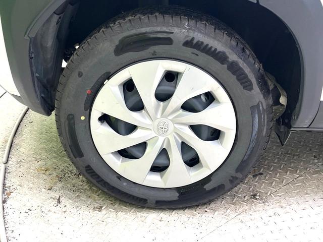 ヤリスクロス Ｘ　ディスプレイオーディオ　衝突被害軽減システム　レーダークルーズ　禁煙車　コーナーセンサー　バックカメラ　ビルトインＥＴＣ　オートハイビーム　車線逸脱警報　オートライト　Ｂｌｕｅｔｏｏｔｈ　フルセグ（35枚目）