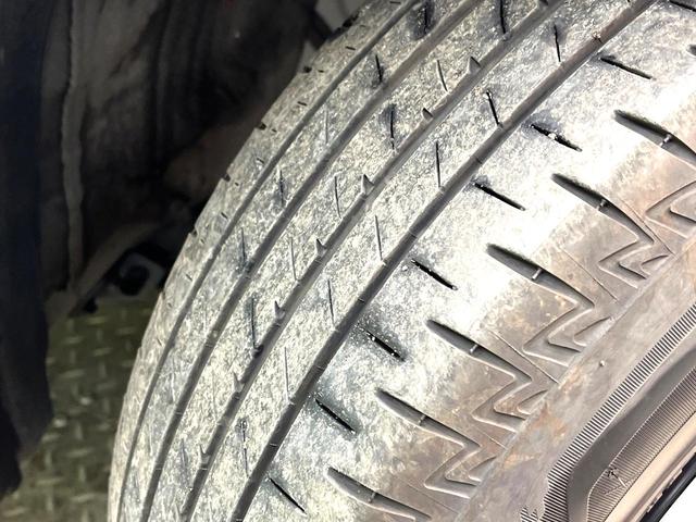 ヤリスクロス Ｘ　ディスプレイオーディオ　衝突被害軽減システム　レーダークルーズ　禁煙車　コーナーセンサー　バックカメラ　ビルトインＥＴＣ　オートハイビーム　車線逸脱警報　オートライト　Ｂｌｕｅｔｏｏｔｈ　フルセグ（37枚目）