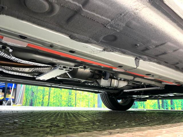 カローラクロス ハイブリッド　Ｚ　禁煙車　衝突軽減装置　純正１０．５インチナビ付ディスプレイオーディオ　パワーバックドア　ハーフレザーシート　パワーシート　ＥＴＣ２．０　シートヒーター　ＬＥＤライト　オートマチックハイビーム（27枚目）