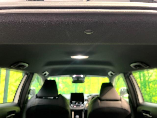 カローラクロス ハイブリッド　Ｚ　禁煙車　衝突軽減装置　純正１０．５インチナビ付ディスプレイオーディオ　パワーバックドア　ハーフレザーシート　パワーシート　ＥＴＣ２．０　シートヒーター　ＬＥＤライト　オートマチックハイビーム（29枚目）