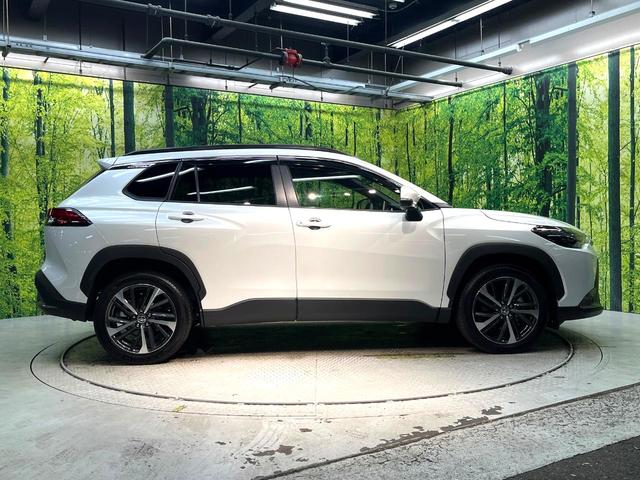 カローラクロス ハイブリッド　Ｚ　禁煙車　衝突軽減装置　純正１０．５インチナビ付ディスプレイオーディオ　パワーバックドア　ハーフレザーシート　パワーシート　ＥＴＣ２．０　シートヒーター　ＬＥＤライト　オートマチックハイビーム（31枚目）