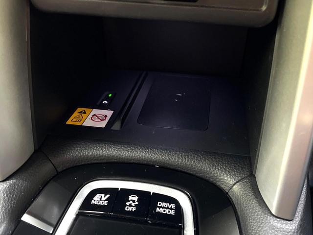 カローラクロス ハイブリッド　Ｚ　禁煙車　衝突軽減装置　純正１０．５インチナビ付ディスプレイオーディオ　パワーバックドア　ハーフレザーシート　パワーシート　ＥＴＣ２．０　シートヒーター　ＬＥＤライト　オートマチックハイビーム（64枚目）