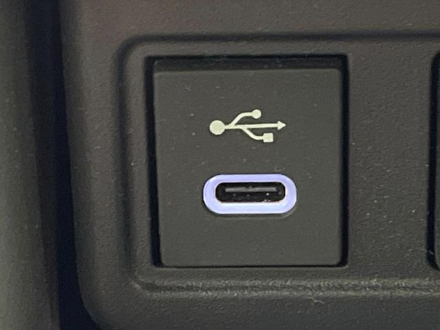 カローラクロス ハイブリッド　Ｚ　禁煙車　衝突軽減装置　純正１０．５インチナビ付ディスプレイオーディオ　パワーバックドア　ハーフレザーシート　パワーシート　ＥＴＣ２．０　シートヒーター　ＬＥＤライト　オートマチックハイビーム（65枚目）