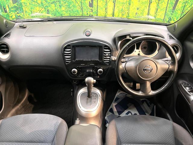 ジューク １５ＲＳ　アーバンセレクション　禁煙車　ＳＤナビ　バックカメラ　Ｂｌｕｅｔｏｏｔｈ再生　ＨＩＤヘッドライト　ＥＴＣ　フルセグ　オートライト　オートエアコン　スマートキー　１８インチアルミホイール　電動格納ミラー（2枚目）