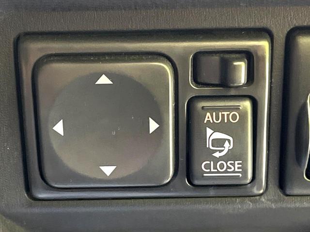 ジューク １５ＲＳ　アーバンセレクション　禁煙車　ＳＤナビ　バックカメラ　Ｂｌｕｅｔｏｏｔｈ再生　ＨＩＤヘッドライト　ＥＴＣ　フルセグ　オートライト　オートエアコン　スマートキー　１８インチアルミホイール　電動格納ミラー（7枚目）