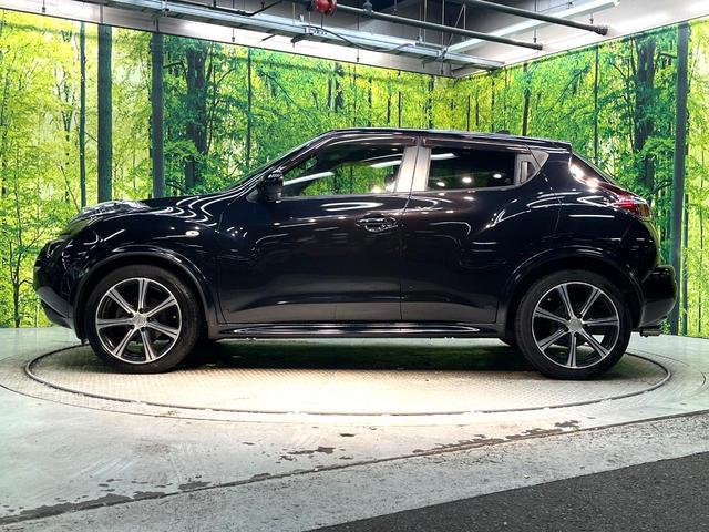 ジューク １５ＲＳ　アーバンセレクション　禁煙車　ＳＤナビ　バックカメラ　Ｂｌｕｅｔｏｏｔｈ再生　ＨＩＤヘッドライト　ＥＴＣ　フルセグ　オートライト　オートエアコン　スマートキー　１８インチアルミホイール　電動格納ミラー（26枚目）