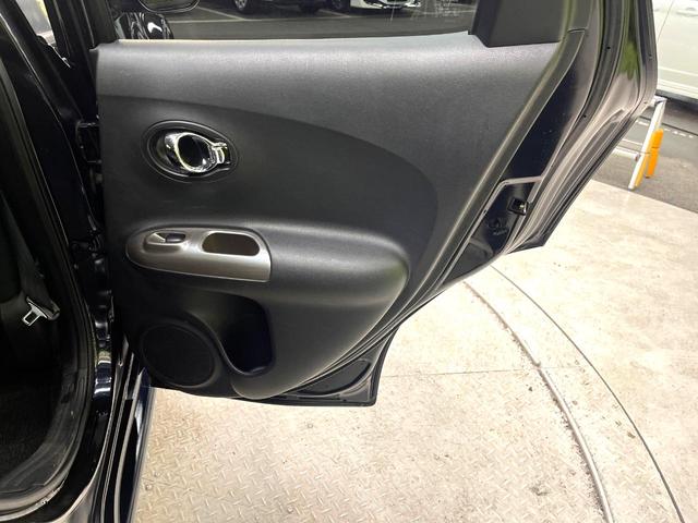 ジューク １５ＲＳ　アーバンセレクション　禁煙車　ＳＤナビ　バックカメラ　Ｂｌｕｅｔｏｏｔｈ再生　ＨＩＤヘッドライト　ＥＴＣ　フルセグ　オートライト　オートエアコン　スマートキー　１８インチアルミホイール　電動格納ミラー（47枚目）