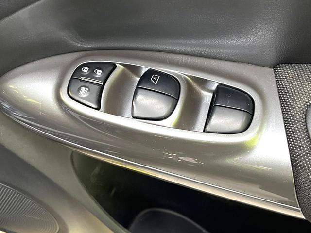 ジューク １５ＲＳ　アーバンセレクション　禁煙車　ＳＤナビ　バックカメラ　Ｂｌｕｅｔｏｏｔｈ再生　ＨＩＤヘッドライト　ＥＴＣ　フルセグ　オートライト　オートエアコン　スマートキー　１８インチアルミホイール　電動格納ミラー（48枚目）