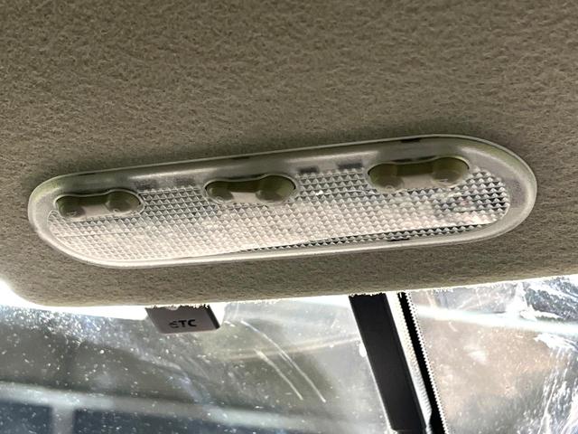 ジューク １５ＲＳ　アーバンセレクション　禁煙車　ＳＤナビ　バックカメラ　Ｂｌｕｅｔｏｏｔｈ再生　ＨＩＤヘッドライト　ＥＴＣ　フルセグ　オートライト　オートエアコン　スマートキー　１８インチアルミホイール　電動格納ミラー（57枚目）