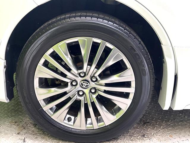 ハリアー Ｚ　レザーパッケージ　禁煙車　モデリスタエアロ　衝突軽減装置　純正１２．３インチディスプレイオーディオ　全周囲カメラ　ＪＢＬサウンドシステム　パワーバックドア　本革シート　パワーシート　ＥＴＣ２．０　シートベンチレーション（36枚目）